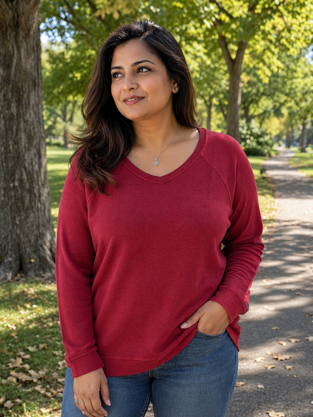 Full Tilt Women's V-Neck Pullover Sweater - Burgundy